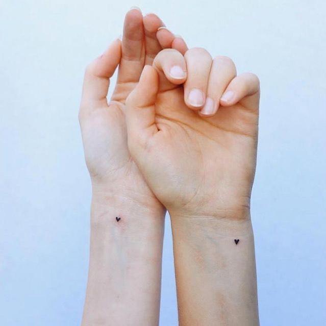 tatuajes de corazón pequeños