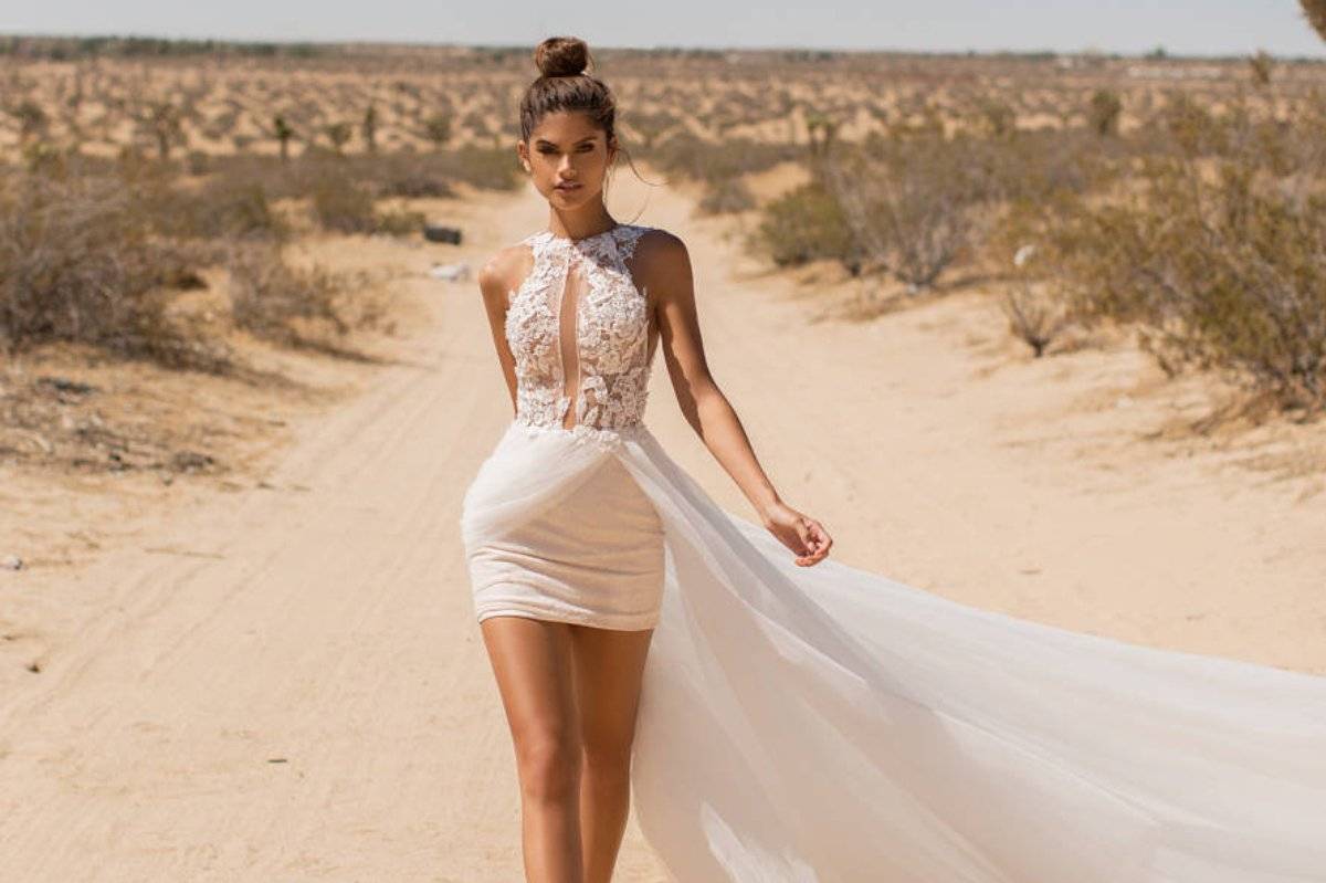 8 'Little White Dresses' para una boda civil íntima y llena de estilo -  