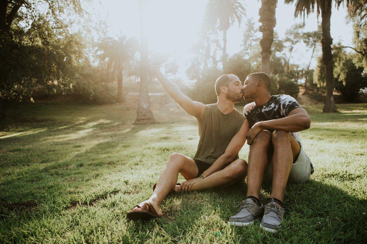 lunas de miel pareja LGBT