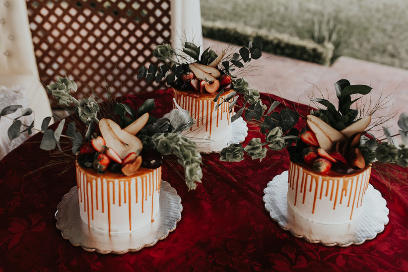 Pasteles individuales para boda: una dulce alternativa para sus