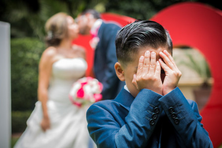 20 frases para comunicar que no se permiten niños en la boda