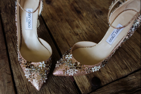 15 zapatos de Jimmy Choo para novias que quieren brillar