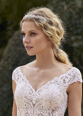 DORIS CORONA, Pronovias