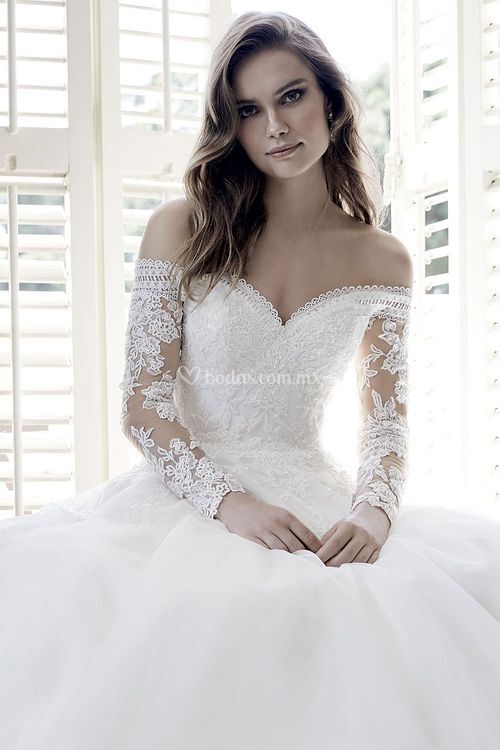 221-09, Miss Kelly By The Sposa Group Italia