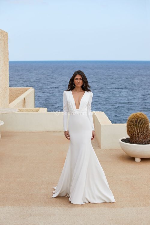 ADRIENNE, Pronovias