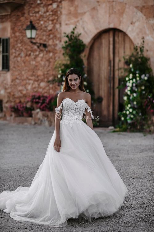 Caprice, Allure Bridals