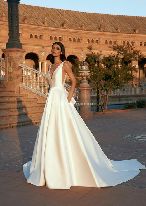 FERNANDA, Pronovias