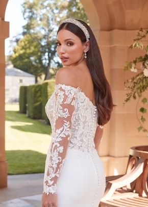 44327, Sincerity Bridal