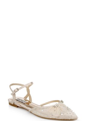 MP6212  Karine Pointed Toe Flat1, Badgley Mischka