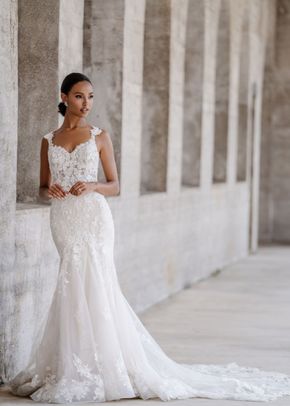 C657, Allure Bridals