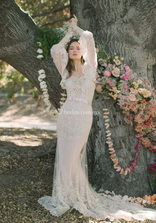 BOTTICELLI, Claire Pettibone