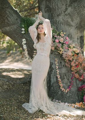 THALIA, Claire Pettibone