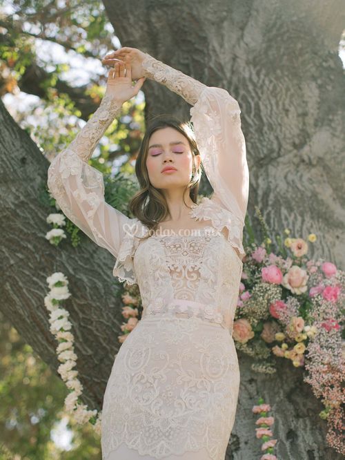 THALIA, Claire Pettibone