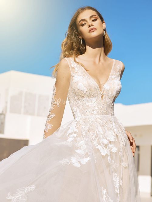 liberty, Pronovias