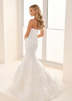 E2537, Mon Cheri Bridals