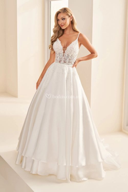 E2526, Mon Cheri Bridals