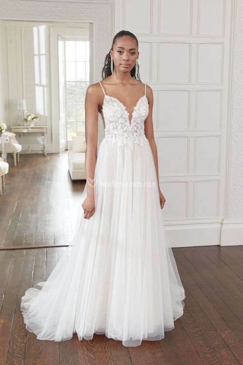 44364, Sincerity Bridal