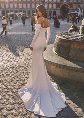 Eva, Galia Lahav