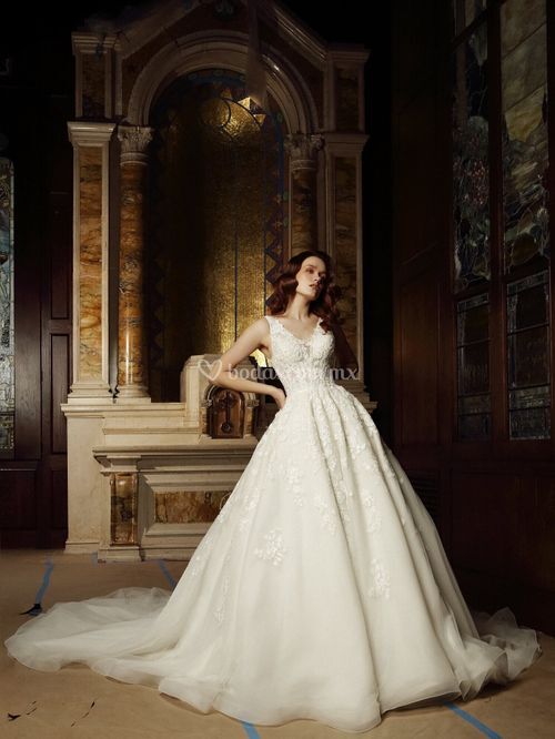 31, Tiscareno Bridal Couture