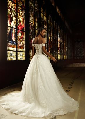 37, Tiscareno Bridal Couture