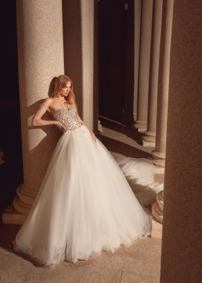 EMILIA, Galia Lahav