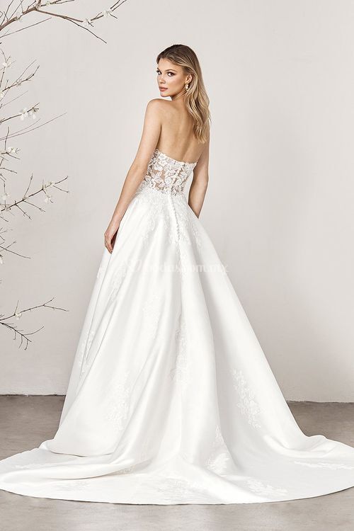 44386, Sincerity Bridal