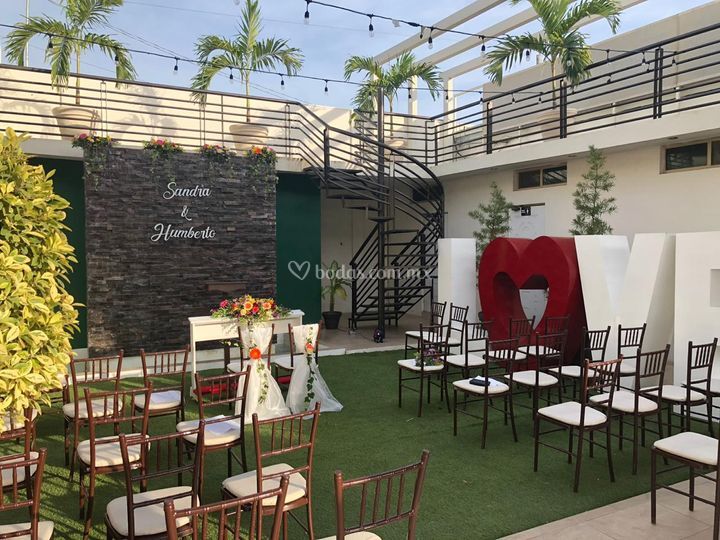 Nueva Luna Salón