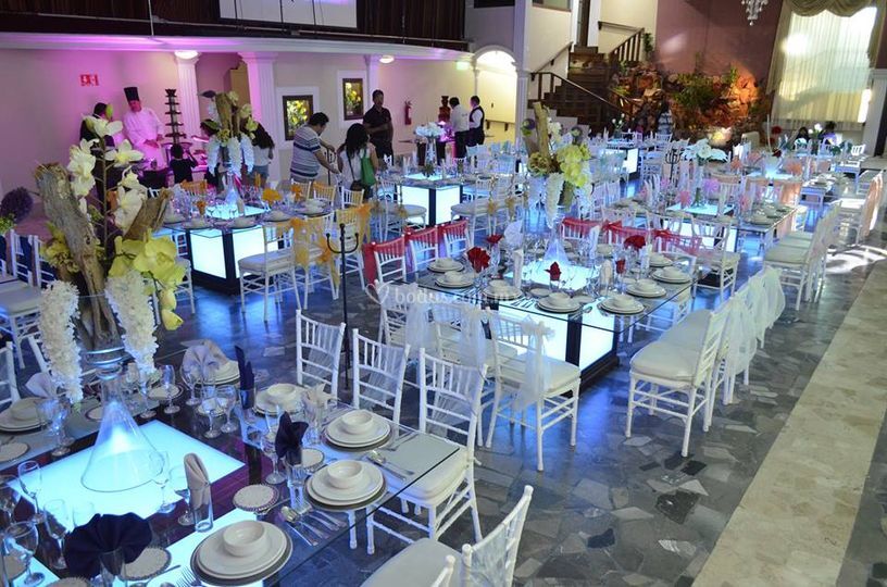 Salones Kristal