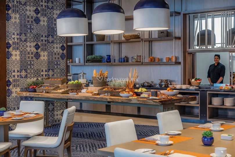 Hilton Guadalajara Midtown - Opiniones - Desde $695 - 15% Descuento
