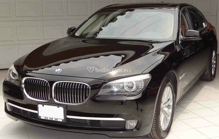 Renta De Autos Exclusivos Y Elegantes