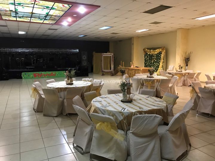 Salón de Eventos Antares - Desde $135 - 26 Fotos - Presupuesto Gratis