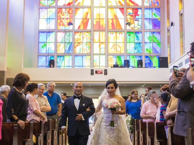 La boda de Alan y Rebeca en San Nicolás de los Garza, Nuevo León 16