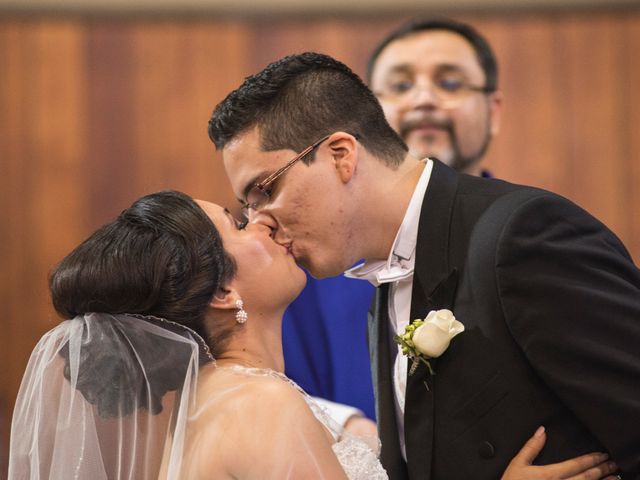 La boda de Alan y Rebeca en San Nicolás de los Garza, Nuevo León 21