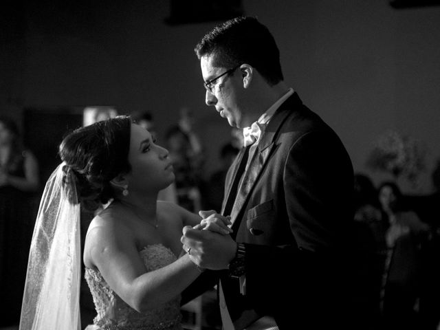 La boda de Alan y Rebeca en San Nicolás de los Garza, Nuevo León 26
