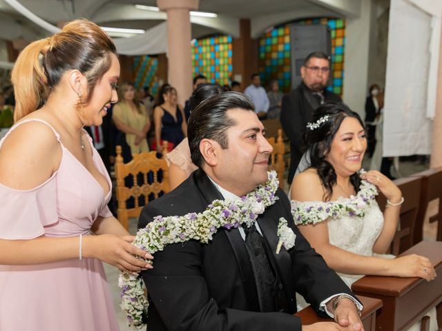 La boda de Fernando y Iris en Gustavo A. Madero, Ciudad de México 19