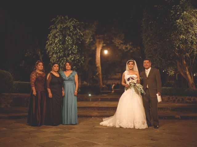 La boda de Alfredo y Marisol en Álvaro Obregón, Ciudad de México 40