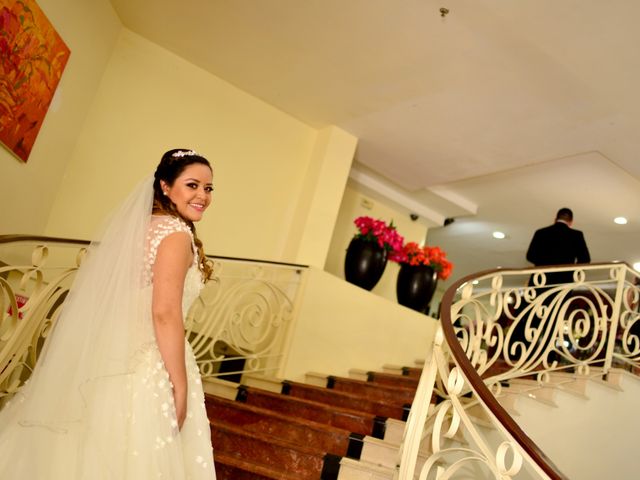 La boda de Antonio y Fátima en Torreón, Coahuila 6