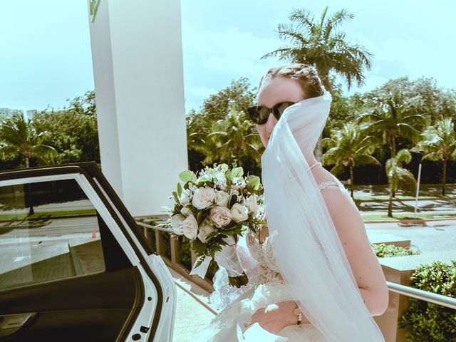 La boda de Antonio y Clemence en Cancún, Quintana Roo 17