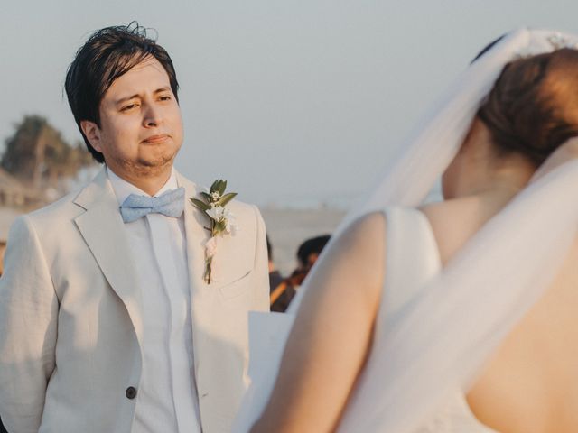 La boda de Miguel y Karina en Acapulco, Guerrero 54
