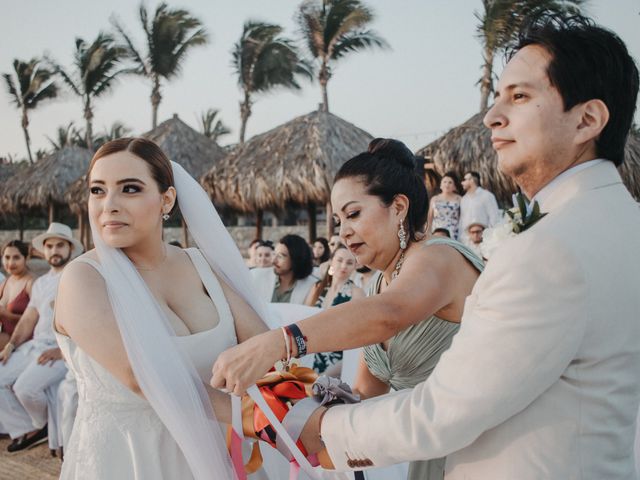 La boda de Miguel y Karina en Acapulco, Guerrero 60