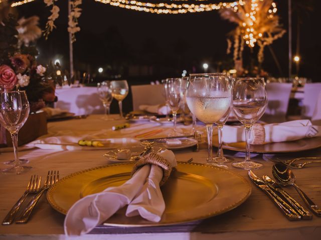 La boda de Miguel y Karina en Acapulco, Guerrero 86