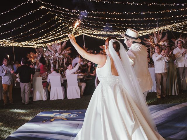 La boda de Miguel y Karina en Acapulco, Guerrero 88
