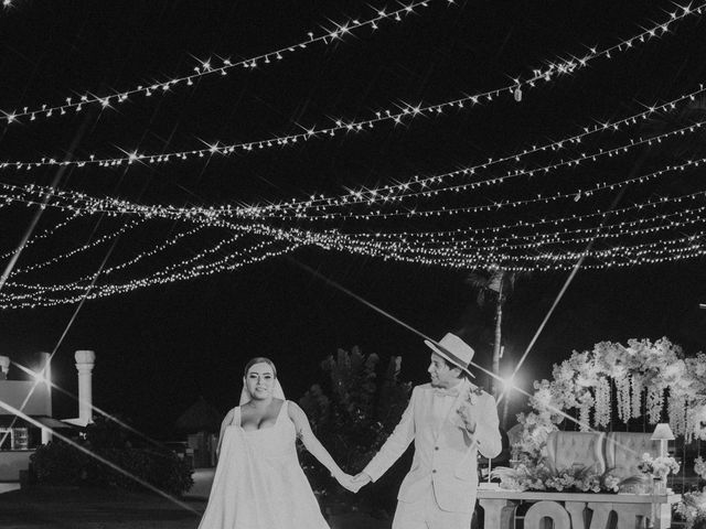 La boda de Miguel y Karina en Acapulco, Guerrero 91