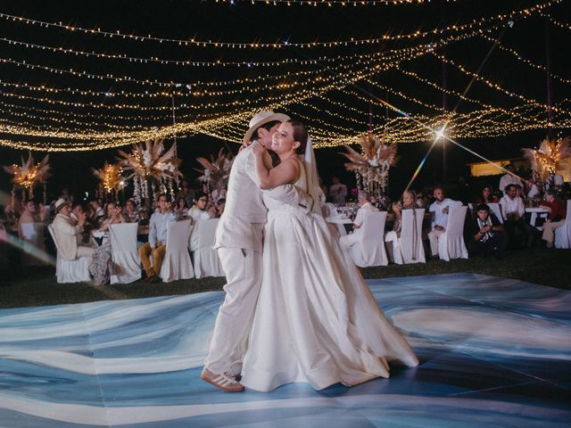 La boda de Miguel y Karina en Acapulco, Guerrero 103
