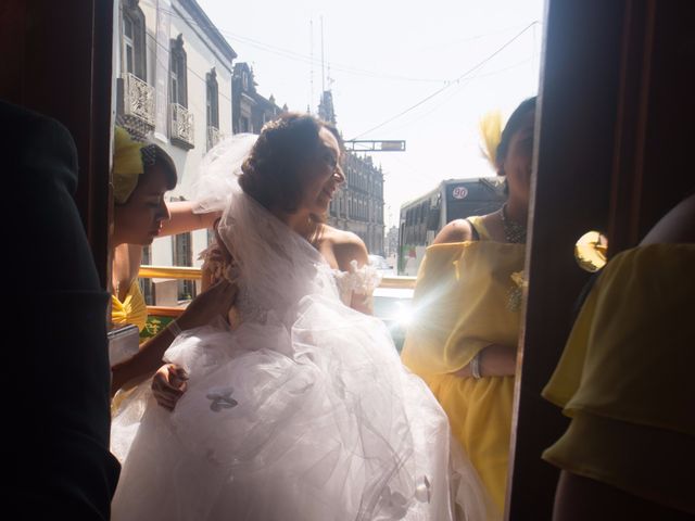 La boda de Luis y Cecilia en Toluca, Estado México 16