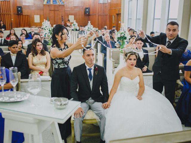 La boda de Luis y Rebeca  en Monterrey, Nuevo León 31