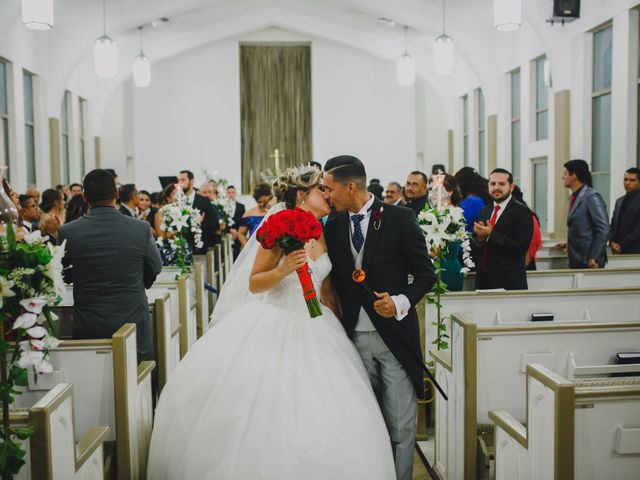 La boda de Luis y Rebeca  en Monterrey, Nuevo León 40