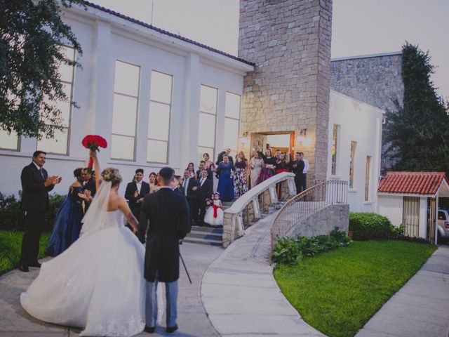 La boda de Luis y Rebeca  en Monterrey, Nuevo León 42