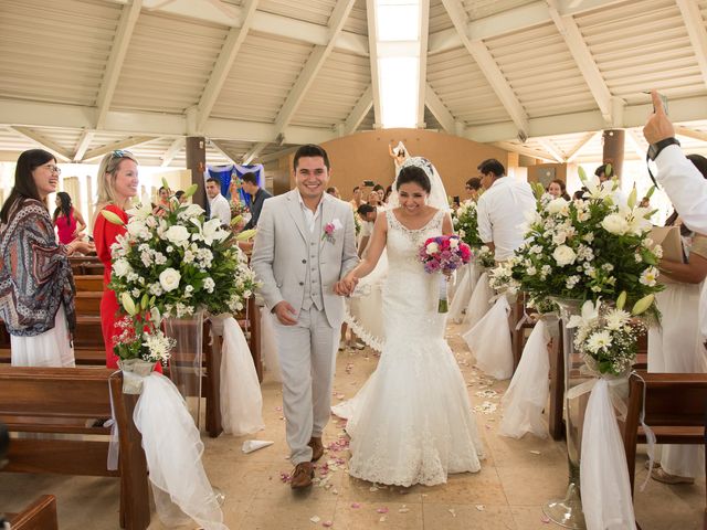 La boda de Ernesto y Alejandra en Ixtapa Zihuatanejo, Guerrero 14