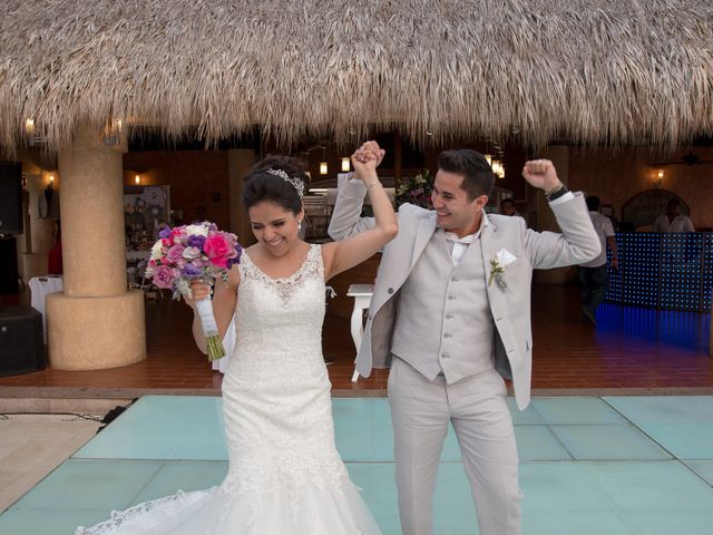 La boda de Ernesto y Alejandra en Ixtapa Zihuatanejo, Guerrero 27
